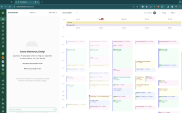 Clockwise AI calendar displaying focus time, meetings, and task suggestions.